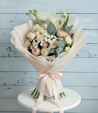 Букет цветов из:  Розы и Лизиантусы #REPLACE_PRED# Ходзь