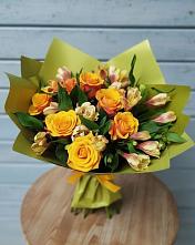 Букет цветов из:  Альстромерии и Розы в Ходзь