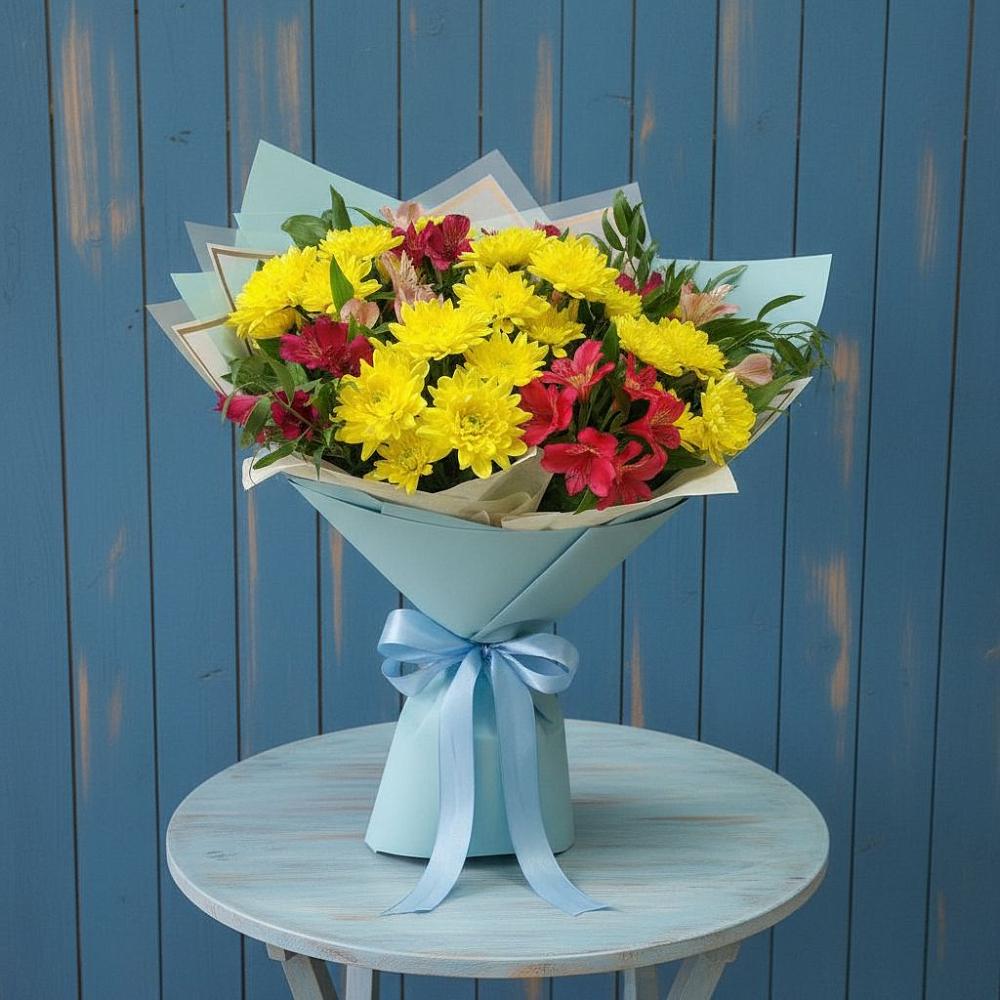Букет цветов из: Альстромерии и Хризантемы в Ходзь