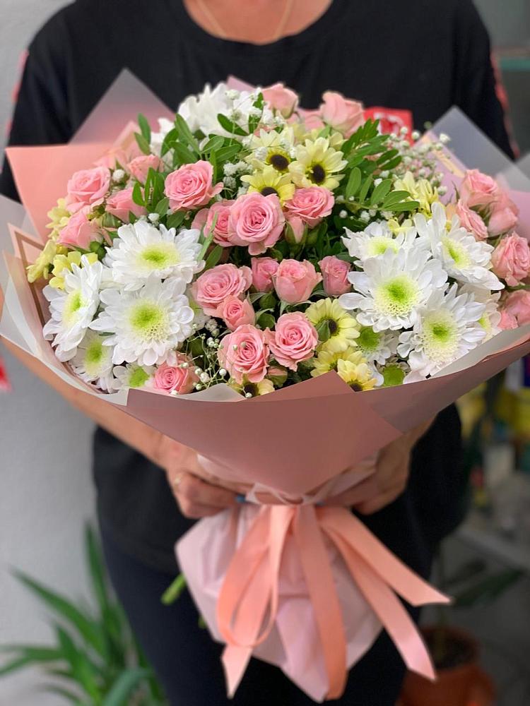 Букет цветов из: Розы и Хризантемы в Ходзь