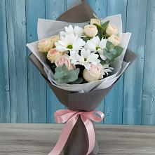 Букет цветов из:  Хризантемы и Розы в Ходзь