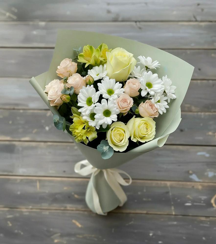 Букет цветов из: Альстромерии, Розы и Хризантемы в Ходзь