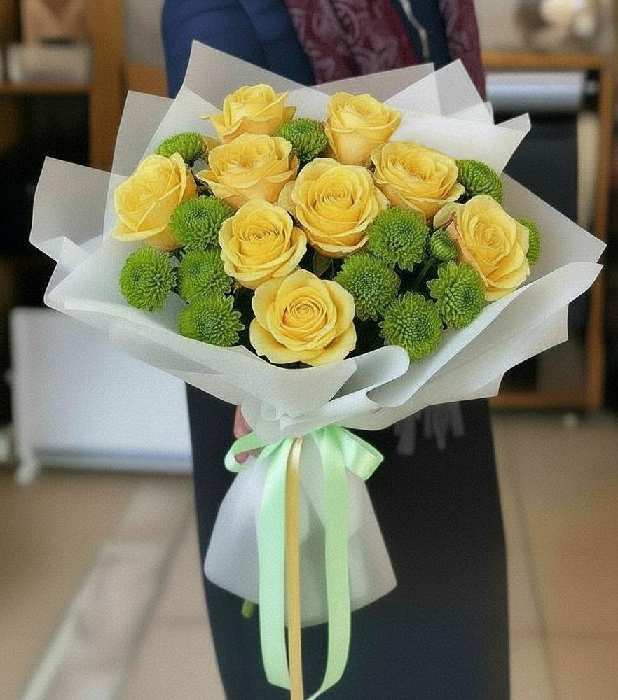 Букет цветов из: Хризантемы и Розы в Ходзь