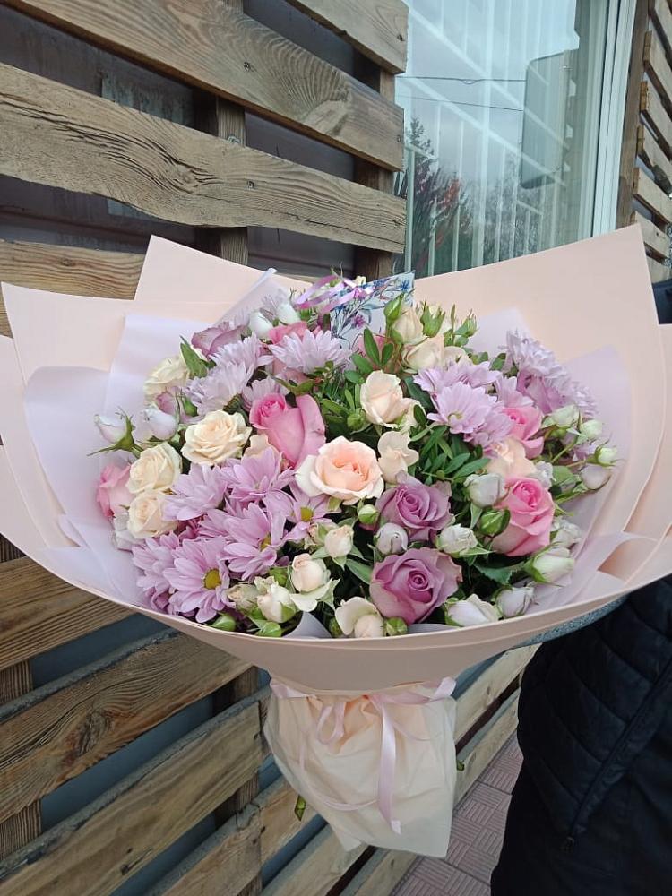 Букет цветов из: Розы и Хризантемы в Ходзь