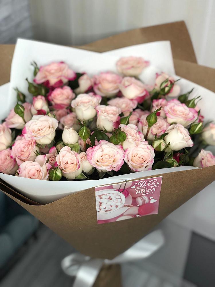 Букет цветов из: Розы в Ходзь