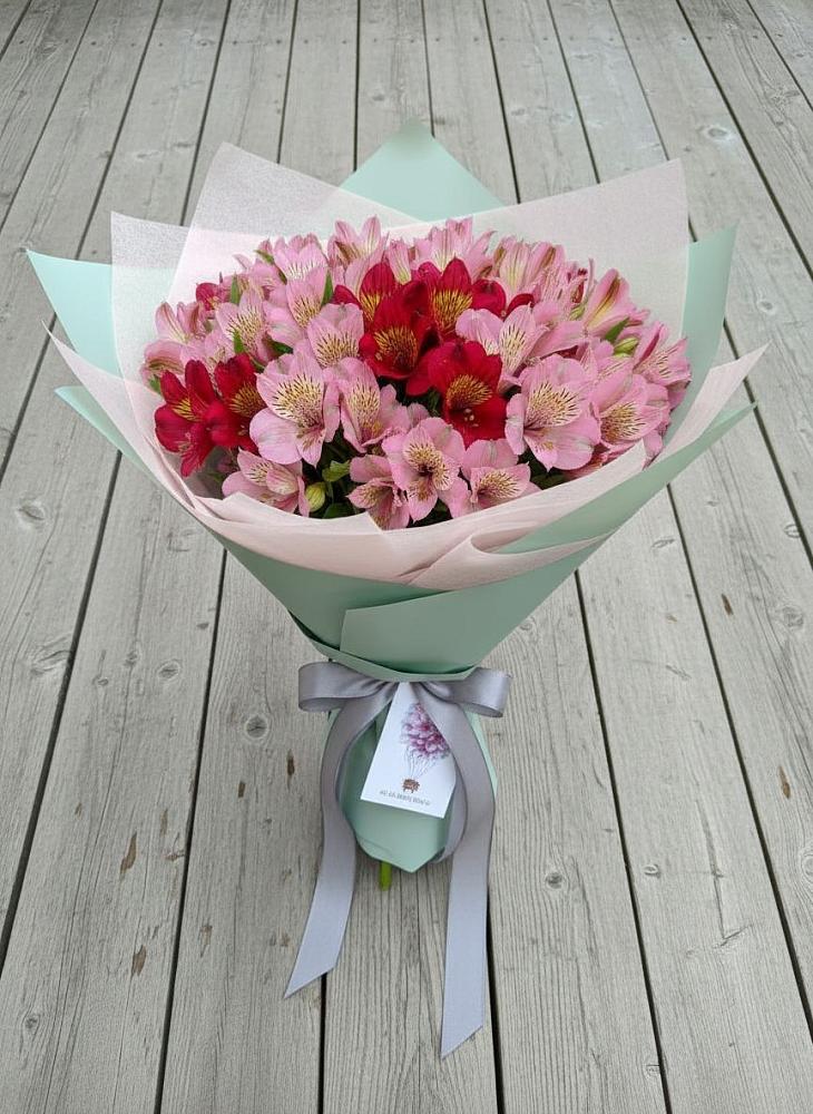 Букет цветов из: Альстромерии в Ходзь