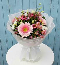 Букет цветов из:  Герберы, Альстромерии и Лизиантусы в Ходзь