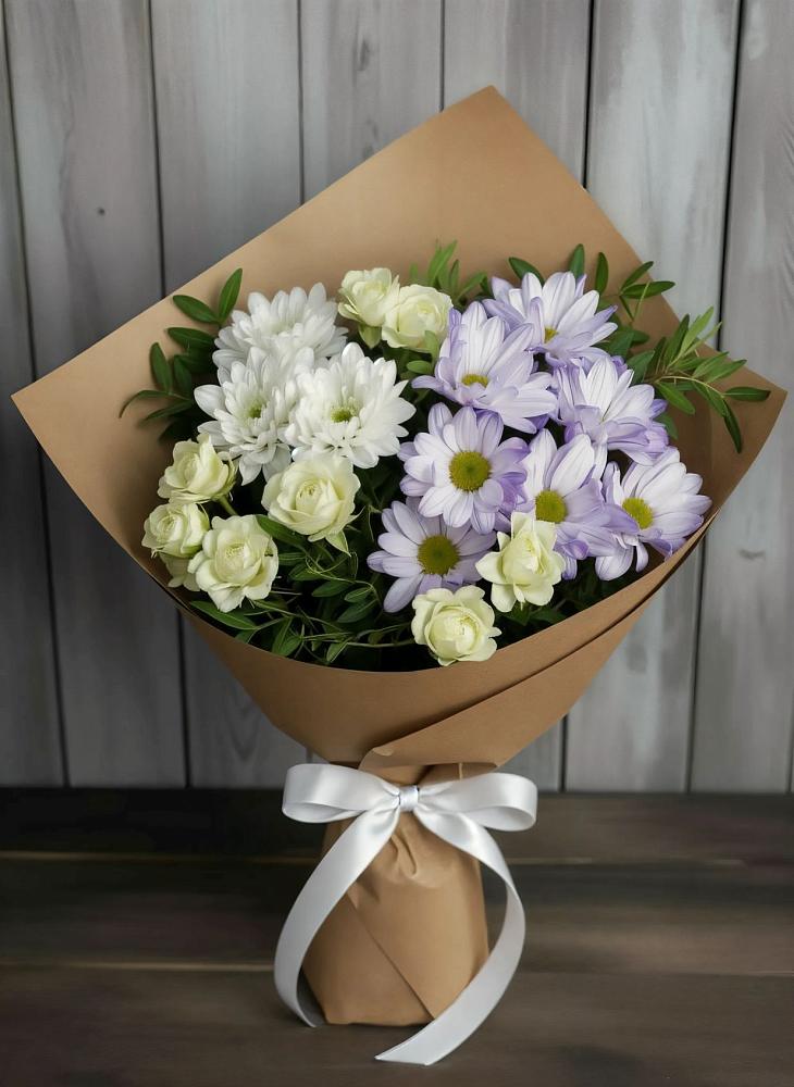 Букет цветов из: Хризантемы и Розы в Ходзь