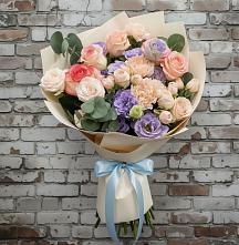Букет цветов из:  Розы, Лизиантусы и Гвоздики в Ходзь